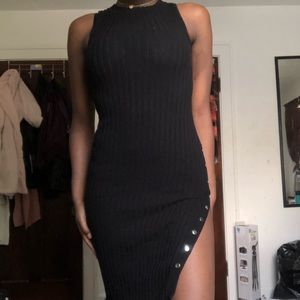 Classy Ribbed Black Dress